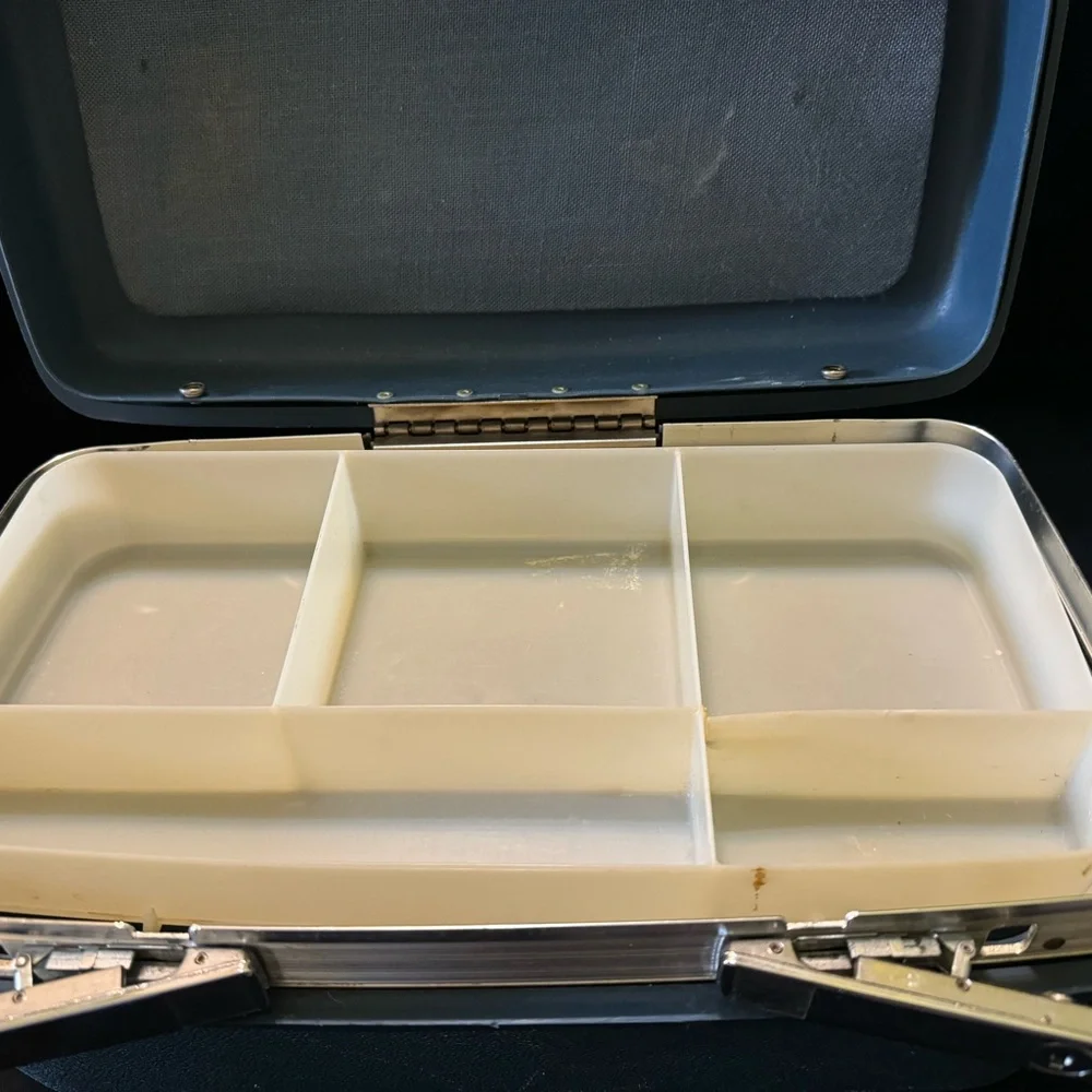 Blue vintage train case